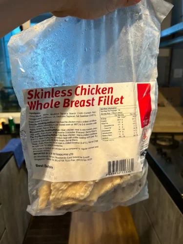 Click to view full screen Steamed Boneless Chicken Breast (1.15kg) photo review